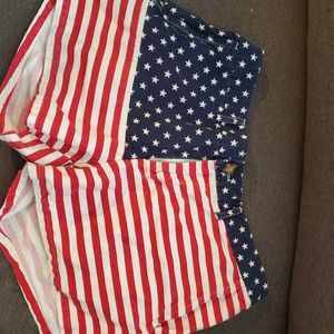 Miss merica chubbies